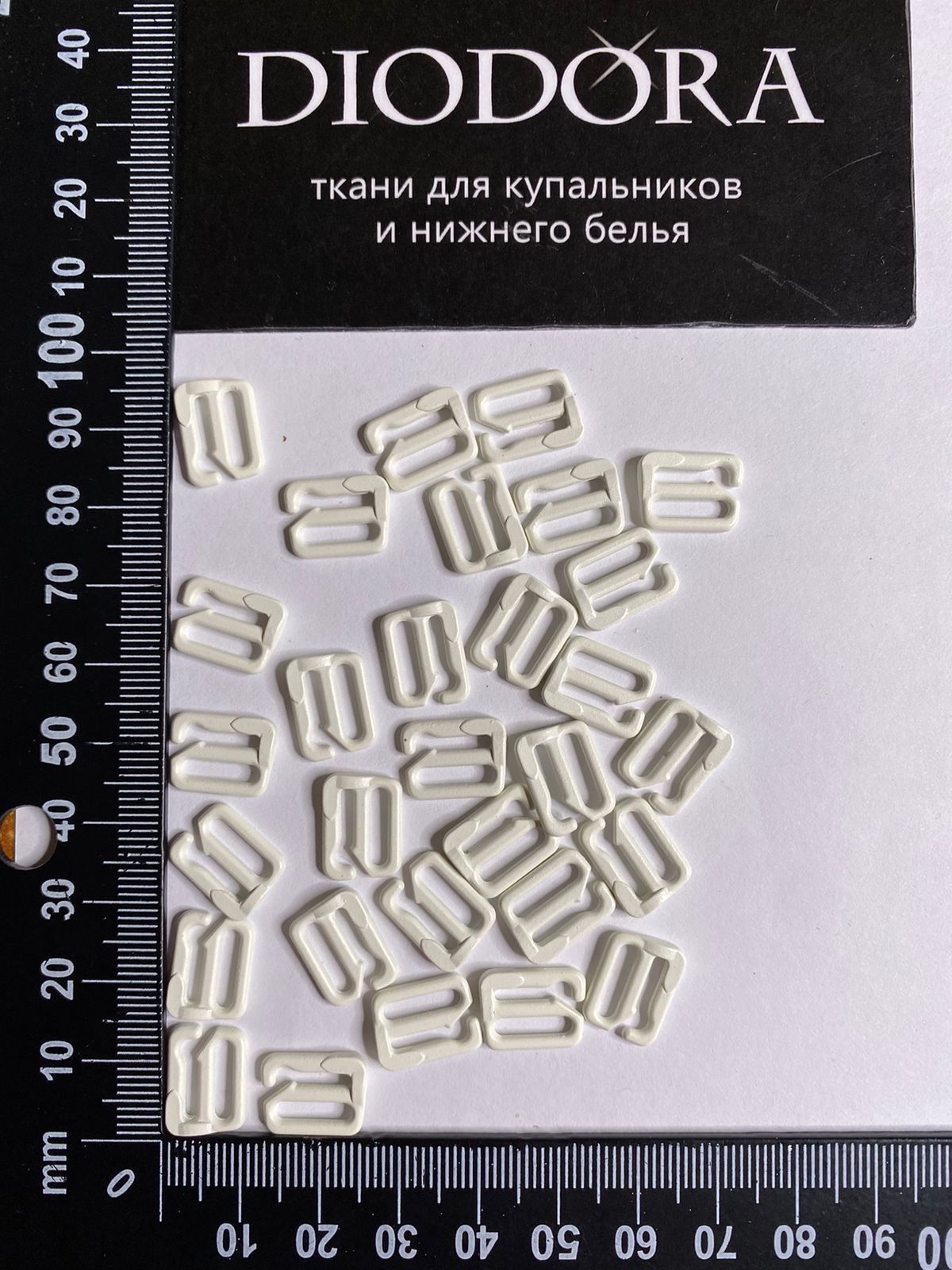 Застежка металлическая F.2890.010 сумрачный белый (004)