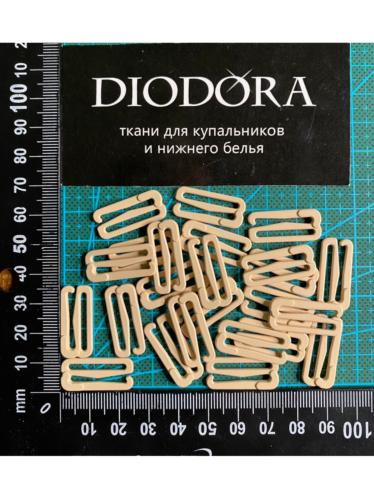 Застежка металлическая F.2989.020 бежевый (126)